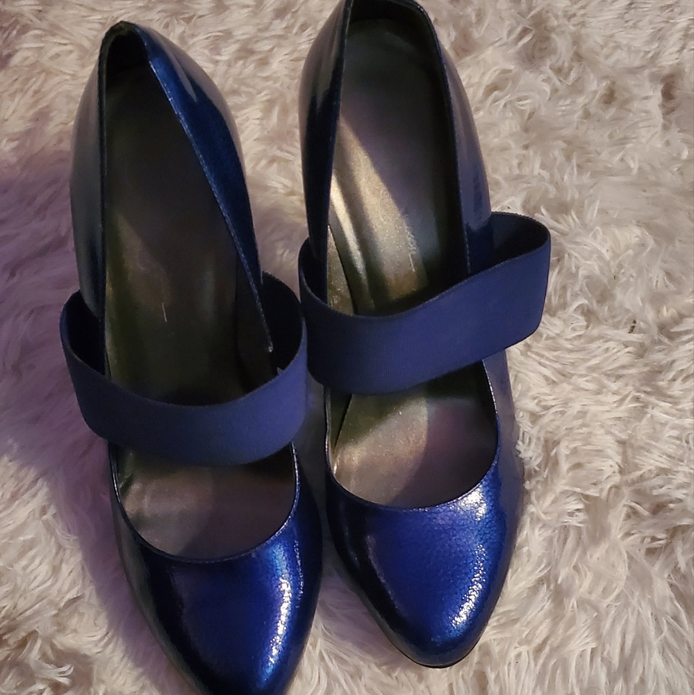 Jessica Simpson Navy blue 5" pumps, size 10B